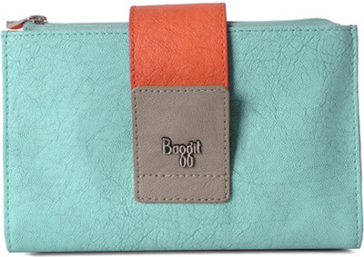 

Baggit Casual Blue Clutch