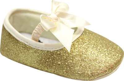 

Kiwi Girls Slip on Sneakers(Gold
