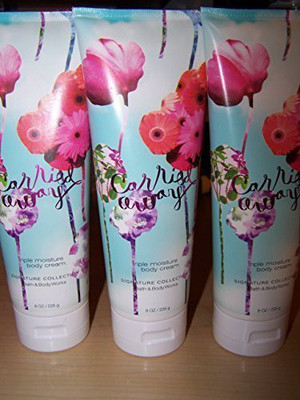 

Bath & Body Works Lot of 3 Signature Collection Carried Away Triple Moisture Body Cream Each Carried Away(226 g)