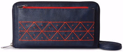 

Baggit Women Blue PU Sling Bag