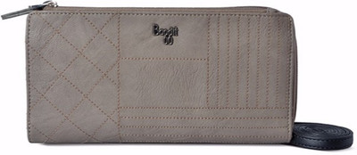 

Baggit Women Beige PU Sling Bag