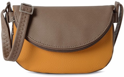 

Baggit Women Beige PU Sling Bag