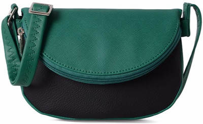 

Baggit Women Casual Green PU Sling Bag