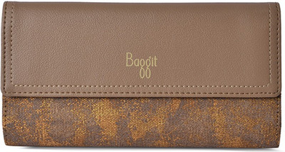 

Baggit Casual Beige Clutch