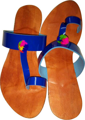 

J A COLLECTION Women Brown Flats