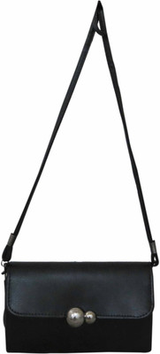 

Heels & Handles Women Casual Black PU Sling Bag