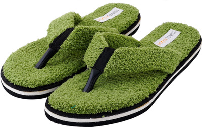 

Travelkhushi Flip Flops, Green