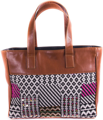 

Clover Shoulder Bag(Brown)