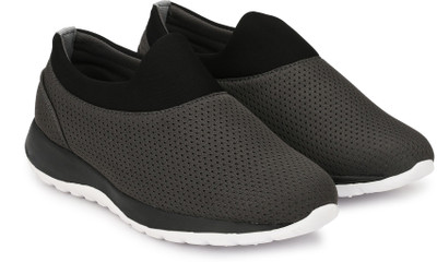 Fentacia Walking Shoes For Men(Black, Grey