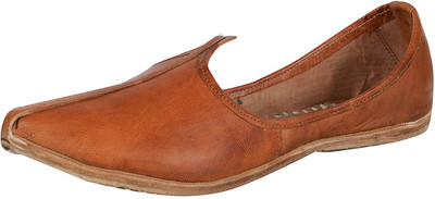 

Ramraj Traditional Leather Mojari Slip On For Men(Brown