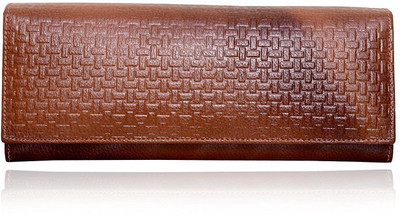 

Modish Designs Casual Tan Clutch