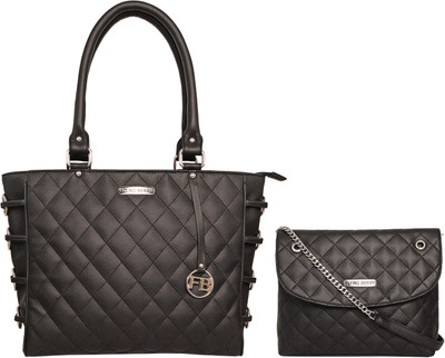 

FLYING BERRY Hand-held Bag(Black)
