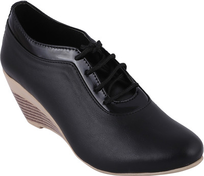 

Chickshoo Lace Up For Women(Black