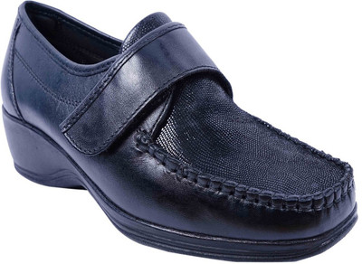 

SWANSIND Monk Strap For Women(Black
