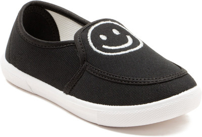 

OMAIDEN The First Step Boys Slip on Moccasins(Black