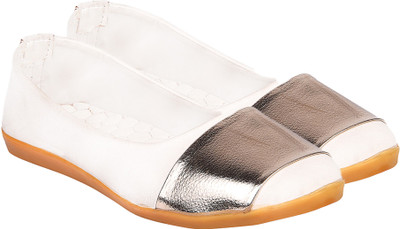 

La Boemo Women Beige Bellies