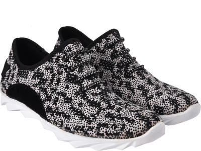 

Vedano Gym Workout Training & Gym Shoes For Men(Black