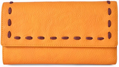 

Baggit Yellow Clutch