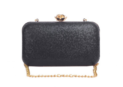 

Rysha Casual Black Clutch