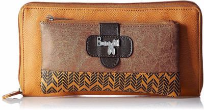 

Baggit Casual Brown Clutch