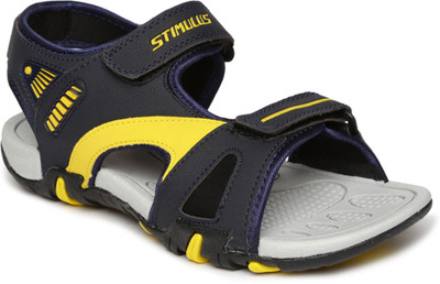 paragon sandals for men