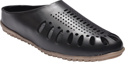 

Bxxy Men Black Sandals