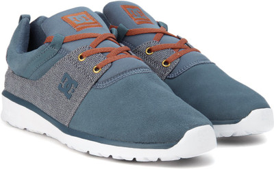 

DC HEATHROW SE M Sneakers For Men(Blue, Navy/blue/white