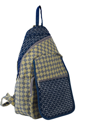 

CARRADO BLUE BACKPACK FOR GIRLS 22 L Backpack(Multicolor)