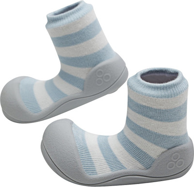 

ATTIPAS Boys Slip on Walking Shoes(Blue
