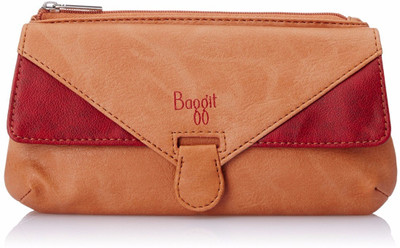 

Baggit Casual Tan Clutch