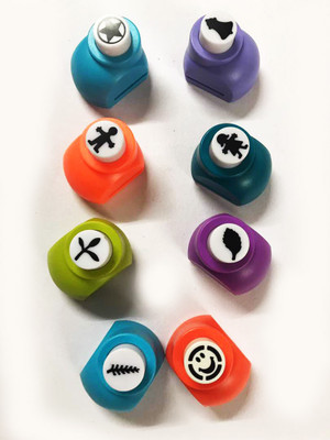 

Neo Gold Leaf Punches & Punching Machines(Set Of 8, Multicolor)
