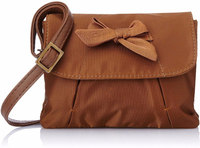 

Baggit Women Casual Brown Nylon Sling Bag