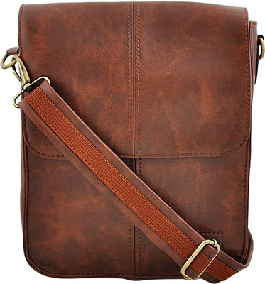 

Yelloe Men Tan Leatherette Messenger Bag