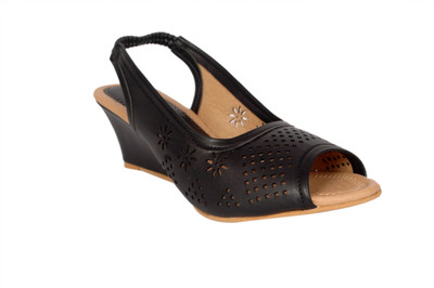 

Bora Bora Women Black Wedges