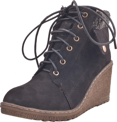 

Adorn New Collection Boots For Women(Black