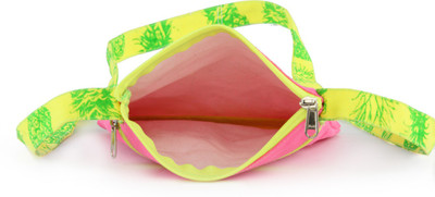 

Vivinkaa Women Casual Multicolor Canvas Sling Bag