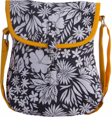 Vivinkaa Women Casual Black Canvas Sling Bag