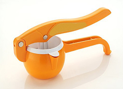 

GROVIN INDUSTRIES Plastic Hand Juicer(Multicolor Pack of 1)