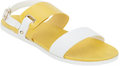 

Estatos Women Yellow Flats