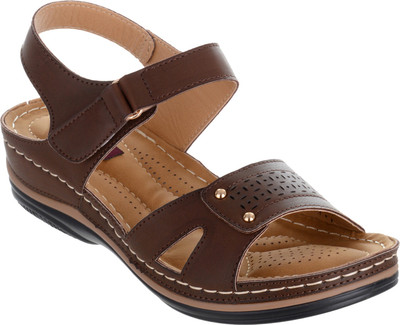 

Shuz Touch Women COFFEE Flats