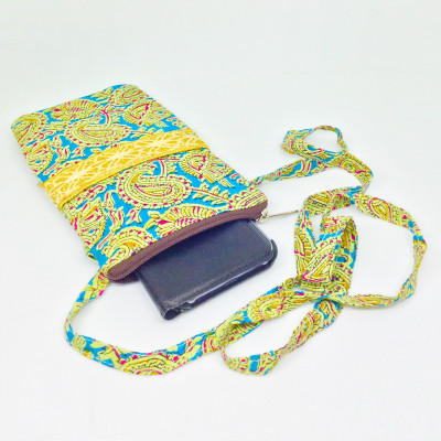 

More Bangla Women Green Fabric Wallet(2 Card Slots)