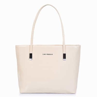 

Lino Perros Shoulder Bag(White)