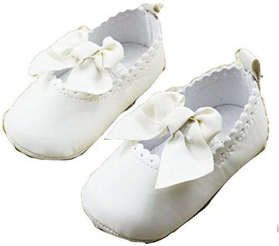 

Baby Bucket Girls Slip on Clogs(White