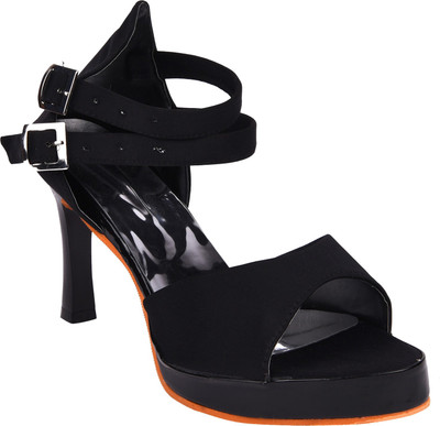 

La Boemo Women Black Heels
