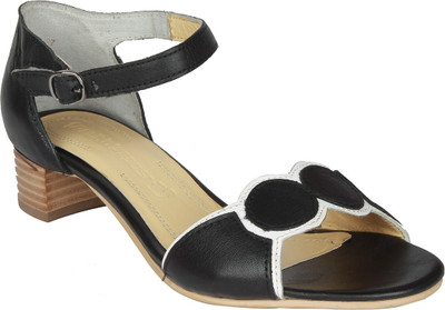 

Salt N Pepper Women Black Heels