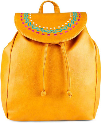 

Cappuccino 22565 2.5 L Backpack(Yellow), Mustered
