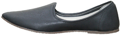 Triqer Shahi Jalsa Jutis For Men(Black