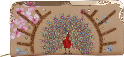 

WhiteAsh Casual Gold Clutch