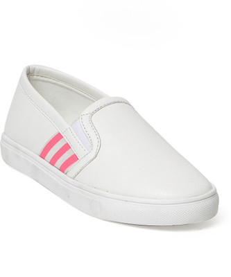 

Bruno Manetti BM- AV-LD-107 Sneakers For Women(White