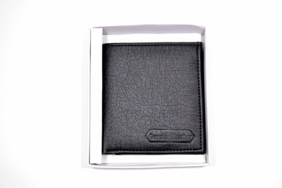 

FULTEN Men Black Artificial Leather Wallet(5 Card Slots)